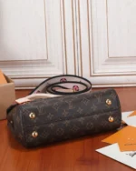 REBCE Louis Vuitton Cluny BB Handbag - Lifestyle