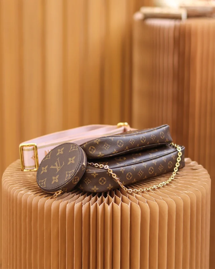 REBCE Louis Vuitton Multi Pochette Accessories Bags