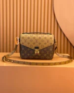 REBCE Louis Vuitton POCHETTE METIS handbag