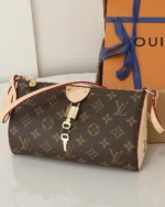 REBCE Louis Vuitton Pochette Tiirette handbag