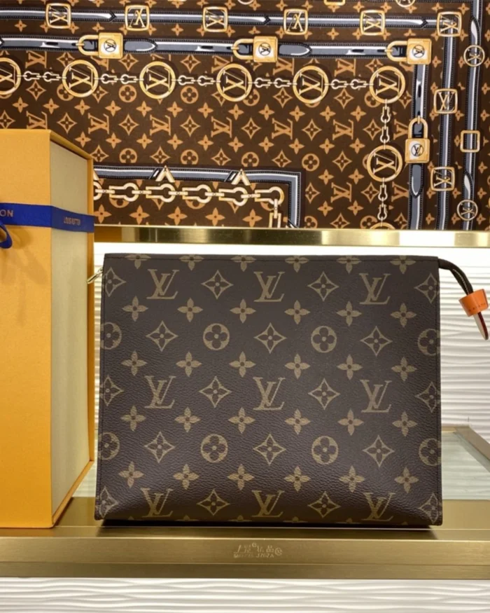 REBCE Louis Vuitton Toiletry Pouch On Chain Handbag