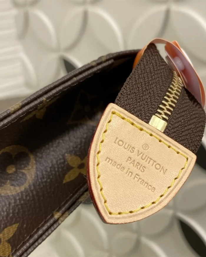 REBCE Louis Vuitton Toiletry Pouch On Chain Handbag