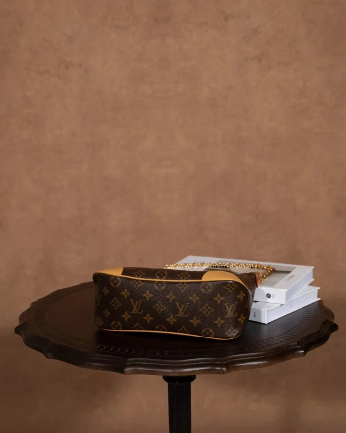 Rebce Louis Vuitton BOULOGNE handbags