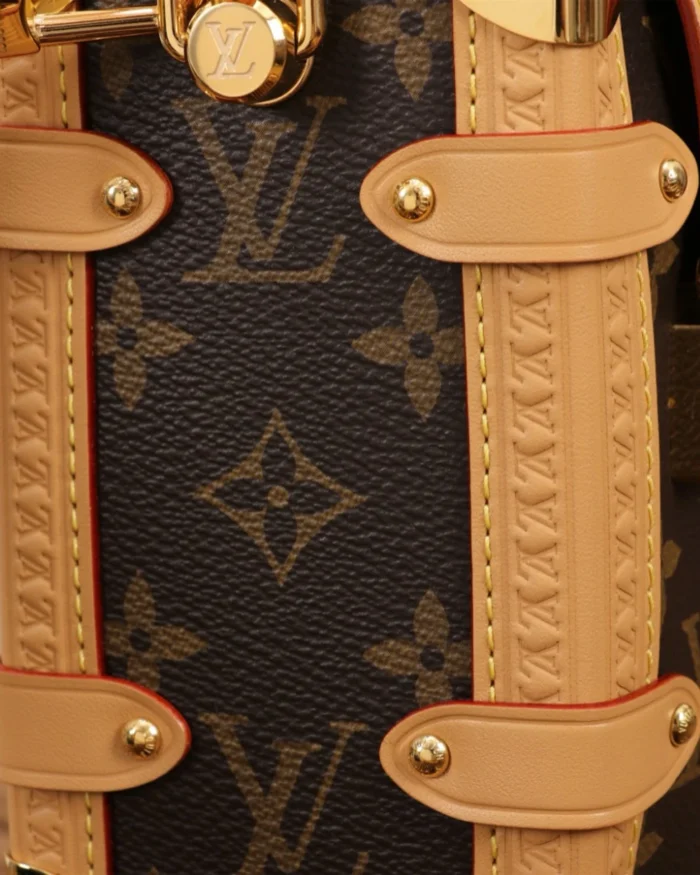 Rebce Louis Vuitton Monogram Coated Canvas Small Handbag