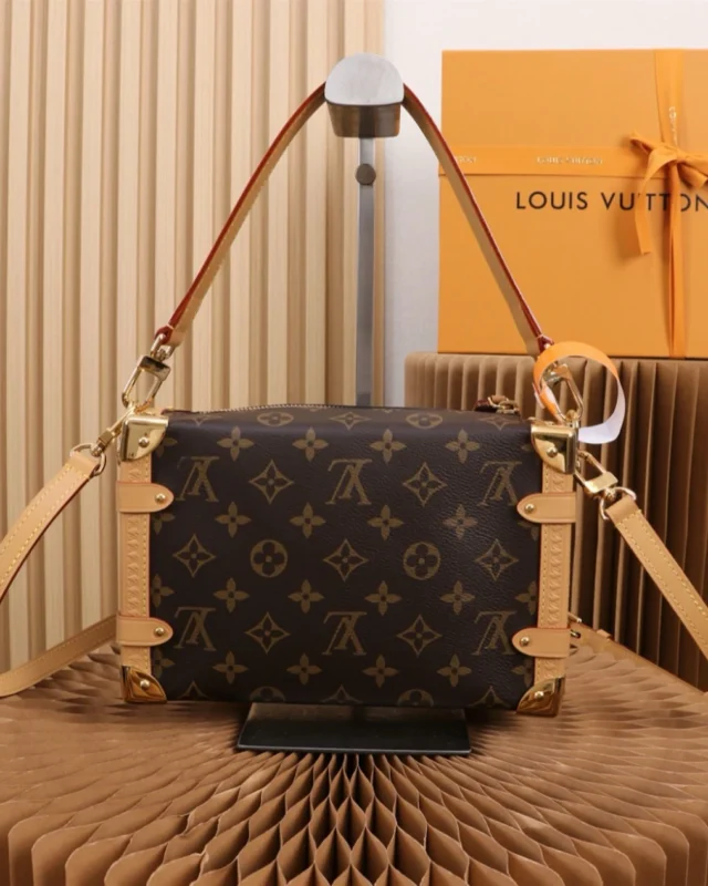 Rebce Louis Vuitton Monogram Coated Canvas Small Handbag