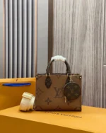 Rebce Louis Vuitton ONTHEGO small handbag
