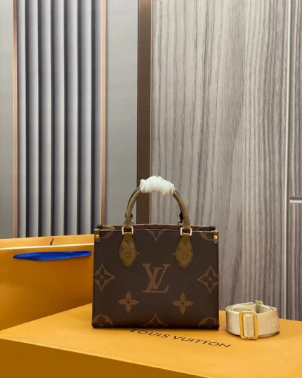 Rebce Louis Vuitton ONTHEGO small handbag