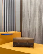 Rebce Louis Vuitton ONTHEGO small handbag