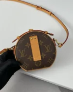 REBCE Luxurious Louis Vuitton Mini Boite Chapeau