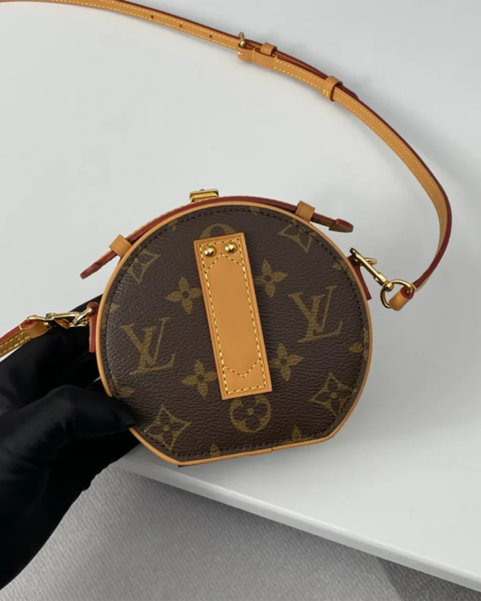 REBCE Luxurious Louis Vuitton Mini Boite Chapeau