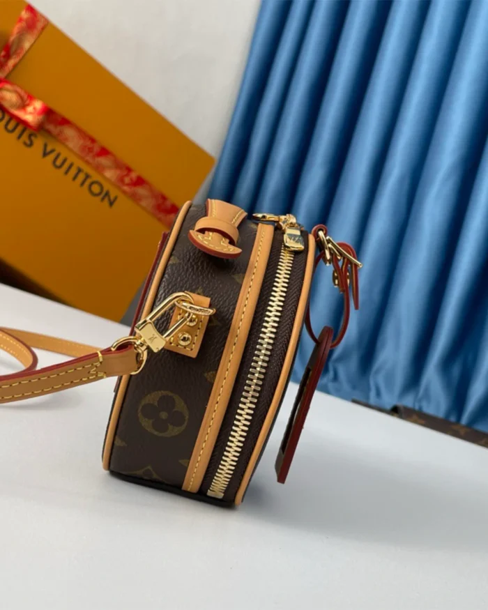 REBCE Luxurious Louis Vuitton Mini Boite Chapeau