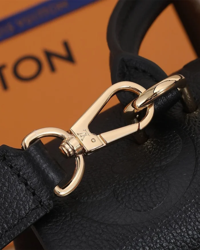 REBCE Elegant Louis Vuitton Madeleine MM