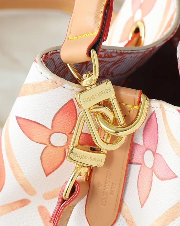 REBCE Elegant Louis Vuitton Néonoé BB in Monogram Tiles