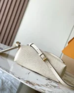 Rebce Luxurious Louis Vuitton Bundle Handbag