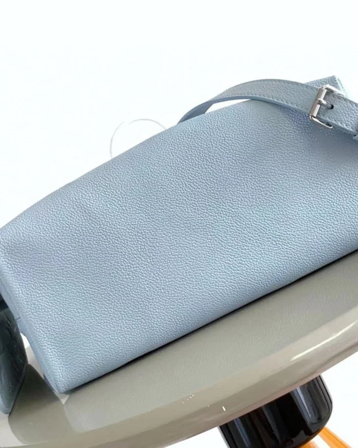 Rebce Luxurious Louis Vuitton Bundle Handbag
