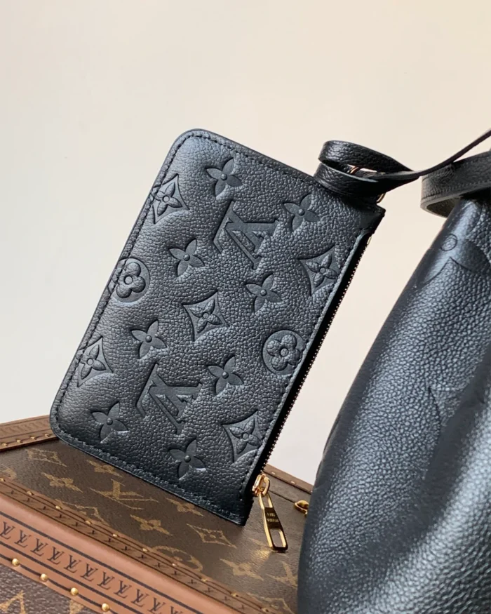 Rebce Luxurious Louis Vuitton Bundle Handbag