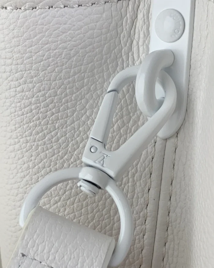 REBCE Louis Vuitton Capucines East-West MM