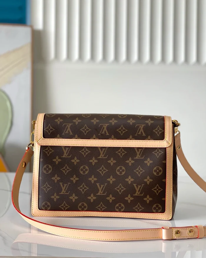REBCE Louis Vuitton Dauphine Soft GM