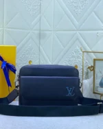 REBCE Louis Vuitton Fastline Messenger