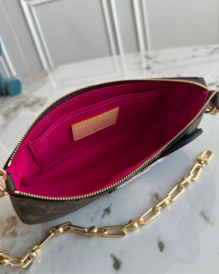 REBCE Louis Vuitton LV x TM Pochette
