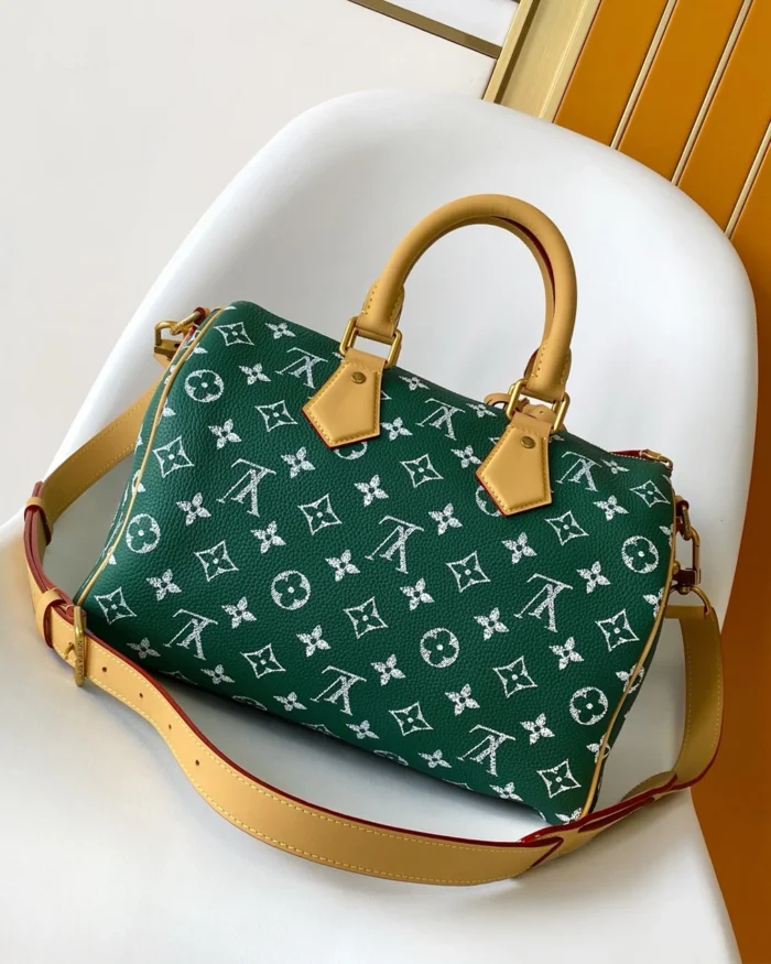 REBCE Louis Vuitton Speedy P9 Bandoulière 30