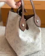 Rebce Louis Vuitton Hina Handbag Mahina Leather PM