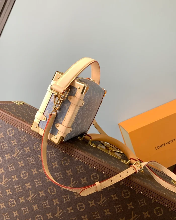 rebce LV Side Trunk