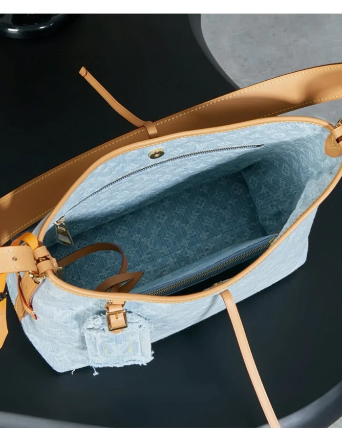 rebce Louis Vuitton CarryAll Pm Sky Blue Denim