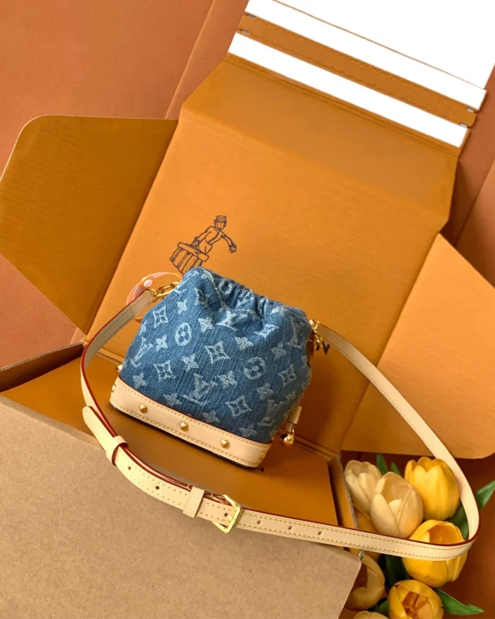 REBCE Louis Vuitton M83043 MB Duty-Free Version