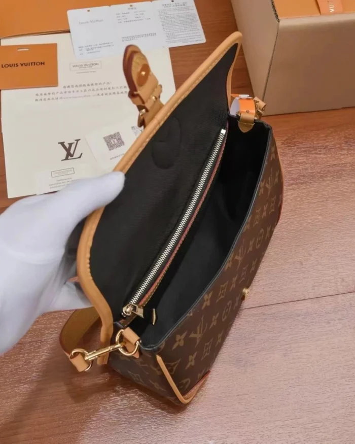Rebce Louis Vuitton Diane