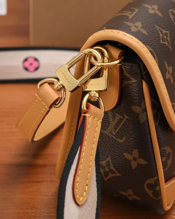 Rebce Louis Vuitton Diane